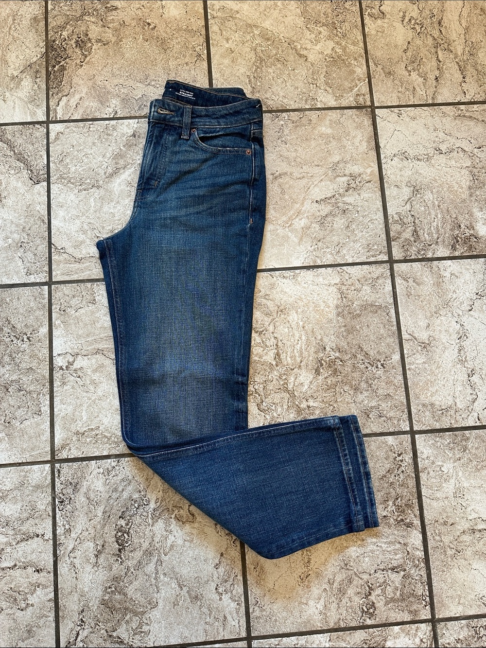 NWOT Old Navy Extra High-Rise Straight Jeans